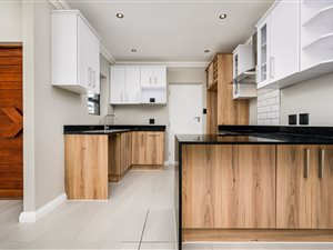 3 Bed House in Pinelands