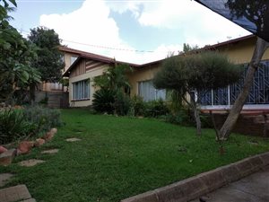 4 Bed House in Hermanstad