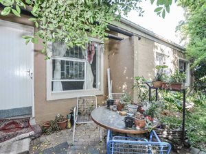 2 Bed Townhouse in Bloubergstrand