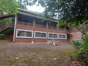 7 Bed House in Marina Beach