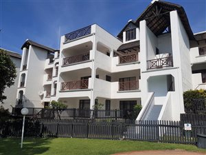 3 Bed Apartment in Compensation Beach
