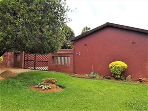 3 Bed House in Mayberry Park