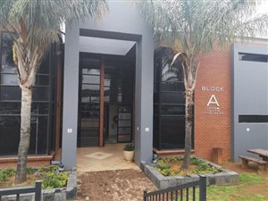 154 m² Office Space in Willowbrook