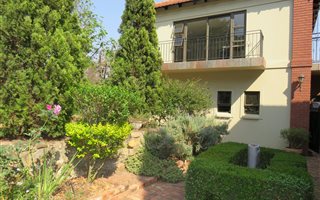 1 Bedroom Apartment in Thornhill Estate