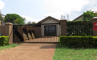 3 Bedroom House in Garsfontein