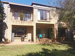 3 Bed Townhouse in Pinehaven