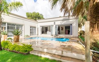 5 Bedroom House in Vierlanden