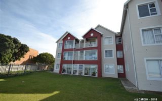 2 Bedroom Apartment in Aston Bay