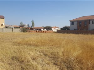 609 m² Land available in Theresa Park
