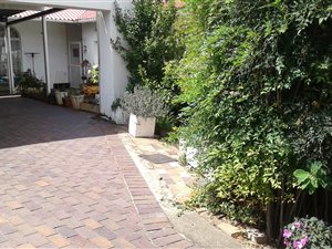 2 Bed Garden Cottage in Silvamonte