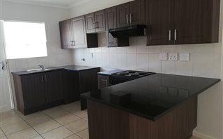 2 Bedroom Apartment in Melkbosstrand