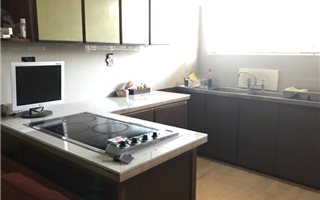 3 Bedroom House in Kensington