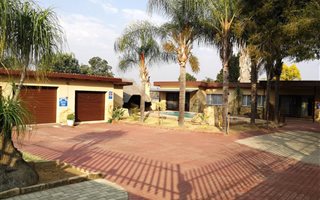 4 Bedroom House in Pioneer Park
