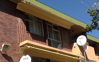 2 Bedroom Flat in Vanderbijlpark SW