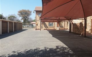 3 Bedroom Townhouse in Oos-Einde
