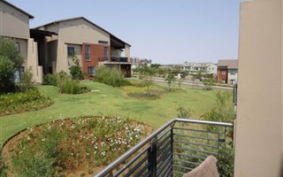 1 Bedroom Apartment in Jackal Creek Golf Estate