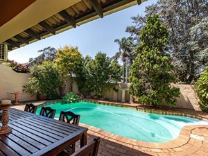 3 Bed Simplex in Morningside