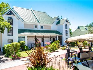 3 Bed House in Fancourt