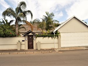 4 Bed House in Courtrai