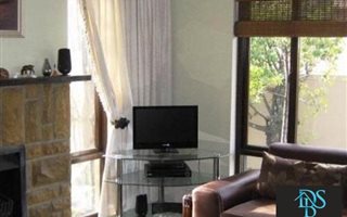 3 Bedroom Cluster in Fourways