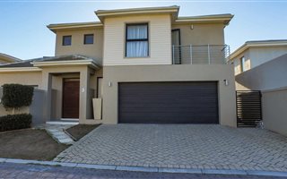 3 Bedroom House in Sunset Beach