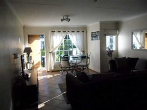 2 Bed Townhouse in Marais Steyn Park