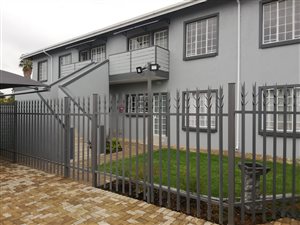 3 Bed Apartment in Northmead
