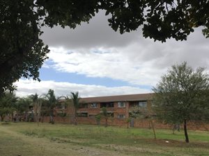 2 Bed Apartment in Brackenfell Central
