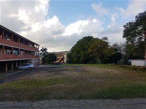 1000 m² Land available in Stanger Central