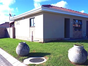 1 Bed House in Kwelera