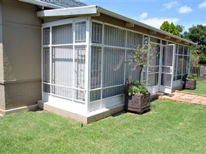 3 Bed House in Krugersdorp North