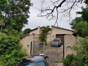 7 Bed House in Sandfield