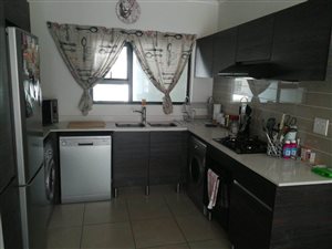 2 Bed Apartment in Modderfontein