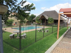 2 Bed Duplex in Greenstone Hill