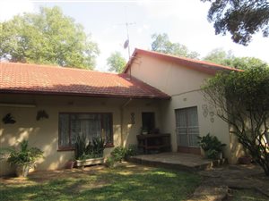 1.1 ha Farm in Mooinooi