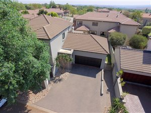3 Bed House in Midstream Estate