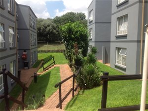 2 Bed Apartment in Westdene