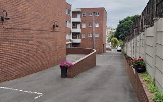 1.5 Bedroom Apartment in Essenwood