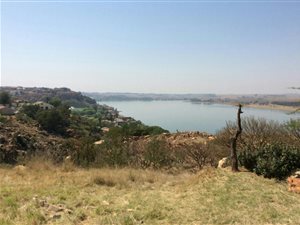 658 m² Land available in Kungwini Country Estate