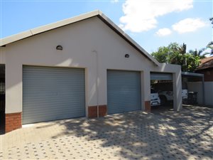2 Bed Simplex in Doornpoort and surrounds