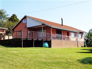 3 Bed House in Prestbury