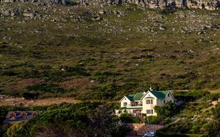 8 Bedroom House in Clovelly