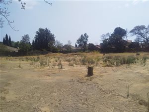 3223 m² Land available in Libradene