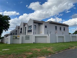 3 Bed Duplex in Glenhazel
