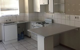 3 Bedroom Flat in Wilkoppies