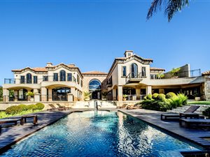 5 Bed House in Constantia Upper