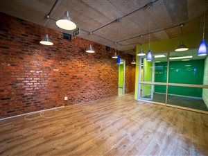 221 m² Office Space in Darrenwood