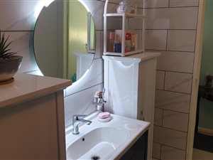 3 Bed Townhouse in Goodwood