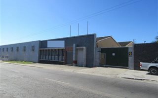 3645 m² Industrial space in Neave