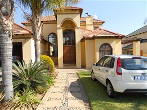4 Bed House in Valleyview Estate